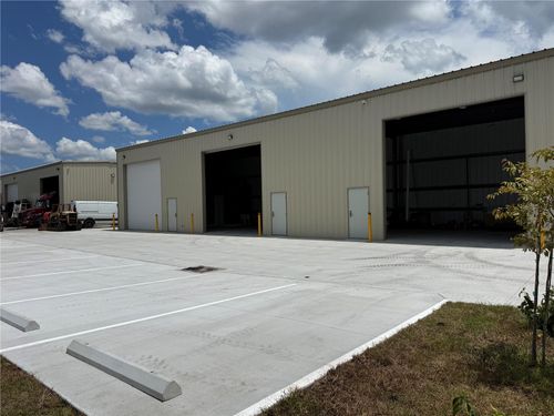 b-3295 Steel Rail Drive, Bunnell, FL, 32110 | Card Image