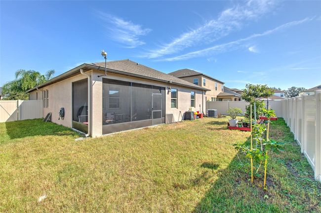 25200 Lambrusco Loop, House other with 4 bedrooms, 3 bathrooms and null parking in LUTZ FL | Image 5