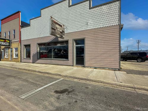 13 N 9th Street, Gladstone, MI, 49837 | Card Image