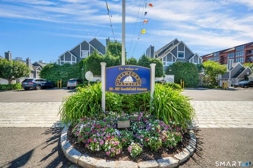 h2-94 Southfield Avenue, Stamford, CT, 06902 | Card Image