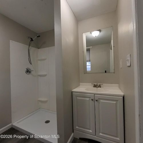 2-1513 1515 Vine Street, Scranton, PA, 18510 | Card Image