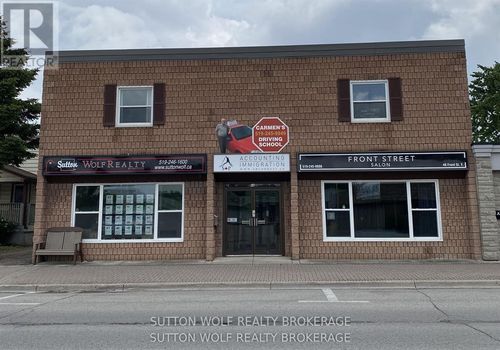 48 Front St E, Strathroy, ON, N7G1Y6 | Card Image