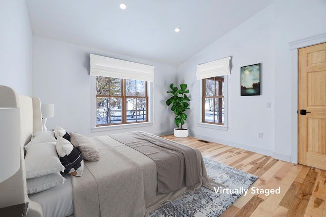 38 Jamesons Flts, Condo with 3 bedrooms, 3 bathrooms and null parking in Manchestr Ctr VT | Image 4