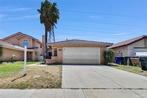 14419 Woodland Dr, Fontana, CA, 92337-1201 | Card Image