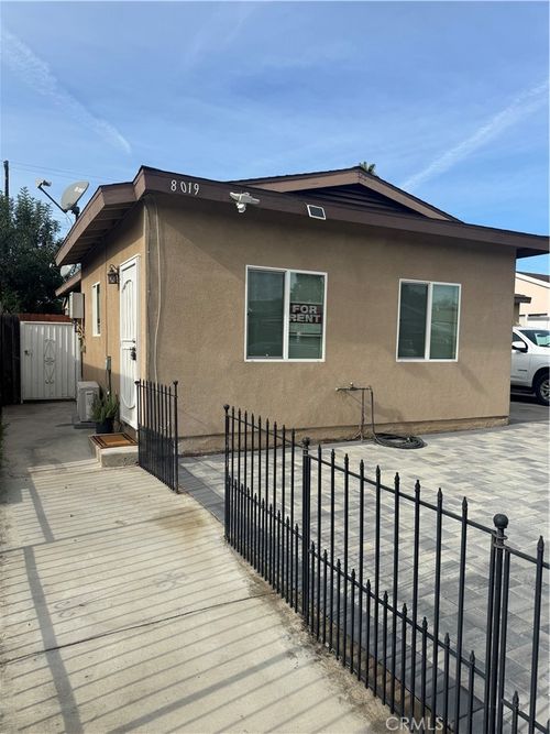8019 Natick Ave, Panorama City, CA, 91402-5803 | Card Image