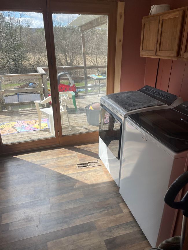 106 Central St, House other with 4 bedrooms, 1 bathrooms and null parking in Sheldon VT | Image 8