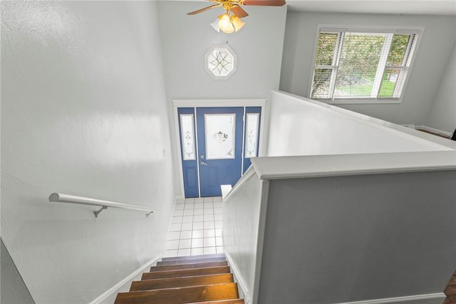6001 Dashwood Dr, House other with 3 bedrooms, 3 bathrooms and 2 parking in Bethel Park PA | Image 6