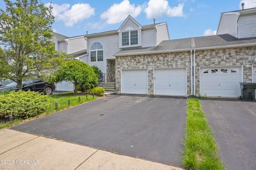 23 Woodpecker Way, Marlboro, NJ, 07746-2517 | Card Image