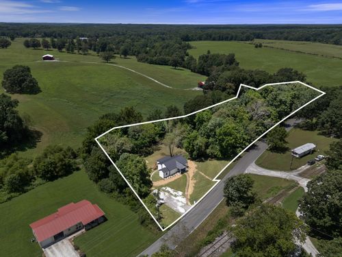 1158 Old Highway 46 S, Dickson, TN, 37055-3508 | Card Image