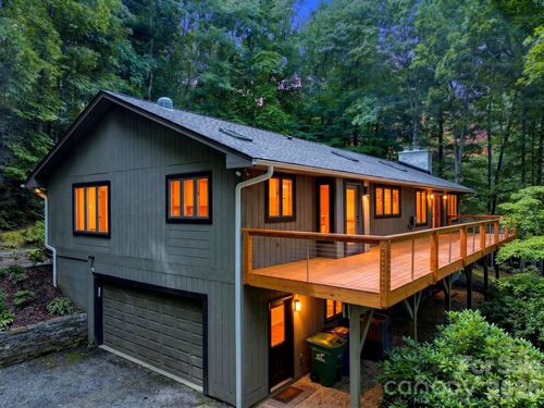 12 Beech Tree Ln, Asheville, NC, 28804-1949 | Card Image