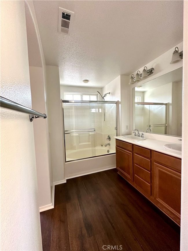Master bathroom | Image 21