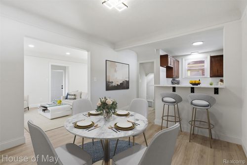 16183 Freeland St, Detroit, MI, 48235-4056 | Card Image