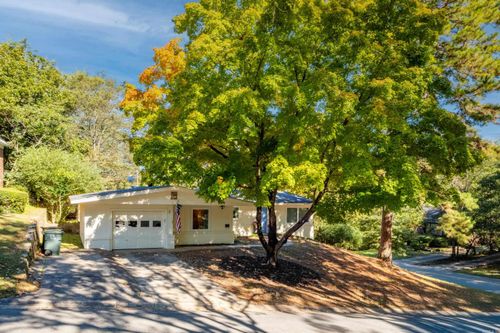 2 White Oak Ln, Little Rock, AR, 72207-2549 | Card Image