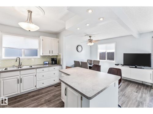 84 Chungo Cres, Devon, AB, T9G1V5 | Card Image
