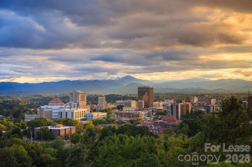 181 Flint St, Asheville, NC, 28801-1731 | Card Image