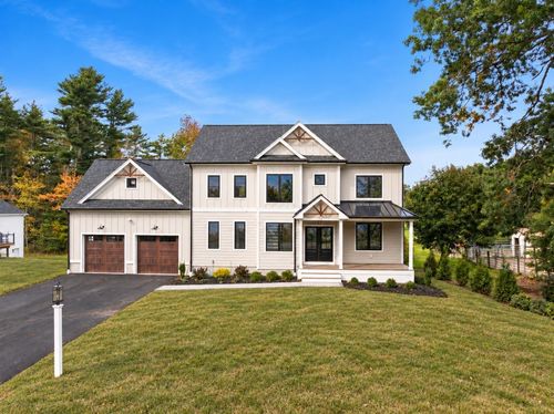 11 Hiawatha Trl, Bridgewater, MA, 02324 | Card Image
