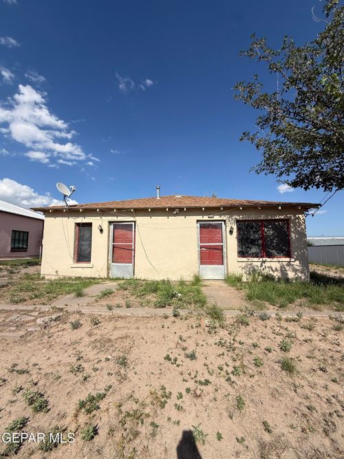 203 Edinburg Street, Marfa, TX, 79843 | Card Image