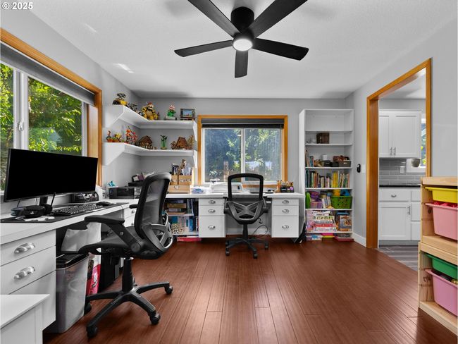 12255 Se Mapleleaf Ct, House other with 4 bedrooms, 3 bathrooms and 2 parking in Clackamas OR | Image 8