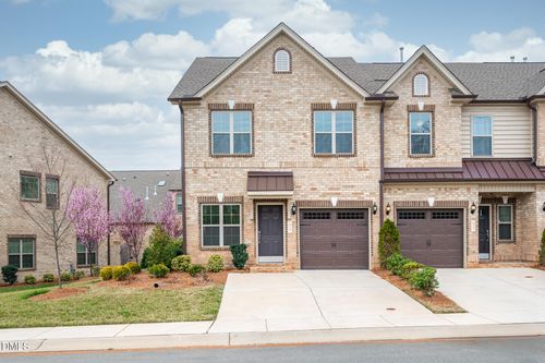 914 Bonanza Ln, Mebane, NC, 27302-9986 | Card Image