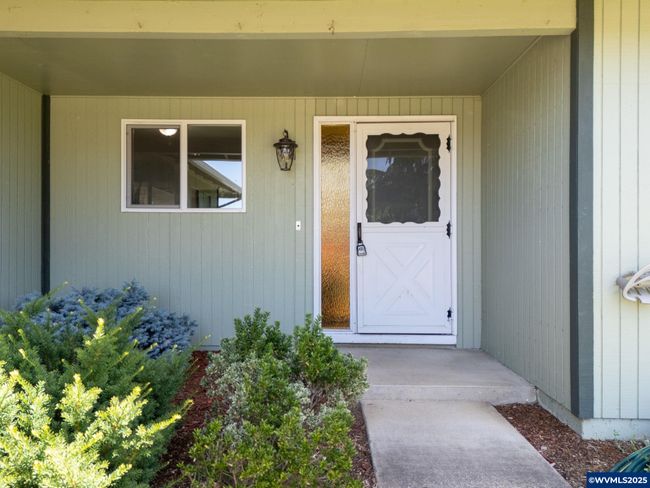 2005 Madison St Se, House other with 3 bedrooms, 2 bathrooms and null parking in Albany OR | Image 4