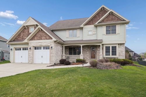 21261 Somerset St, Shorewood, IL, 60404-2522 | Card Image
