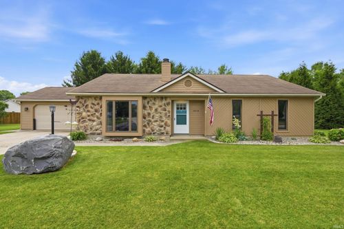 1919 Mill Stream Dr, Huntertown, IN, 46748-9774 | Card Image
