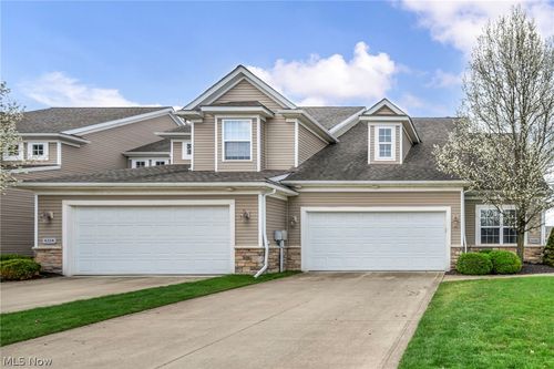 8330 Beaumont Drive, Mentor, OH, 44060 | Card Image