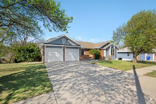 118 S Kiowa Ct, Junction City, KS, 66441-9100 | Card Image