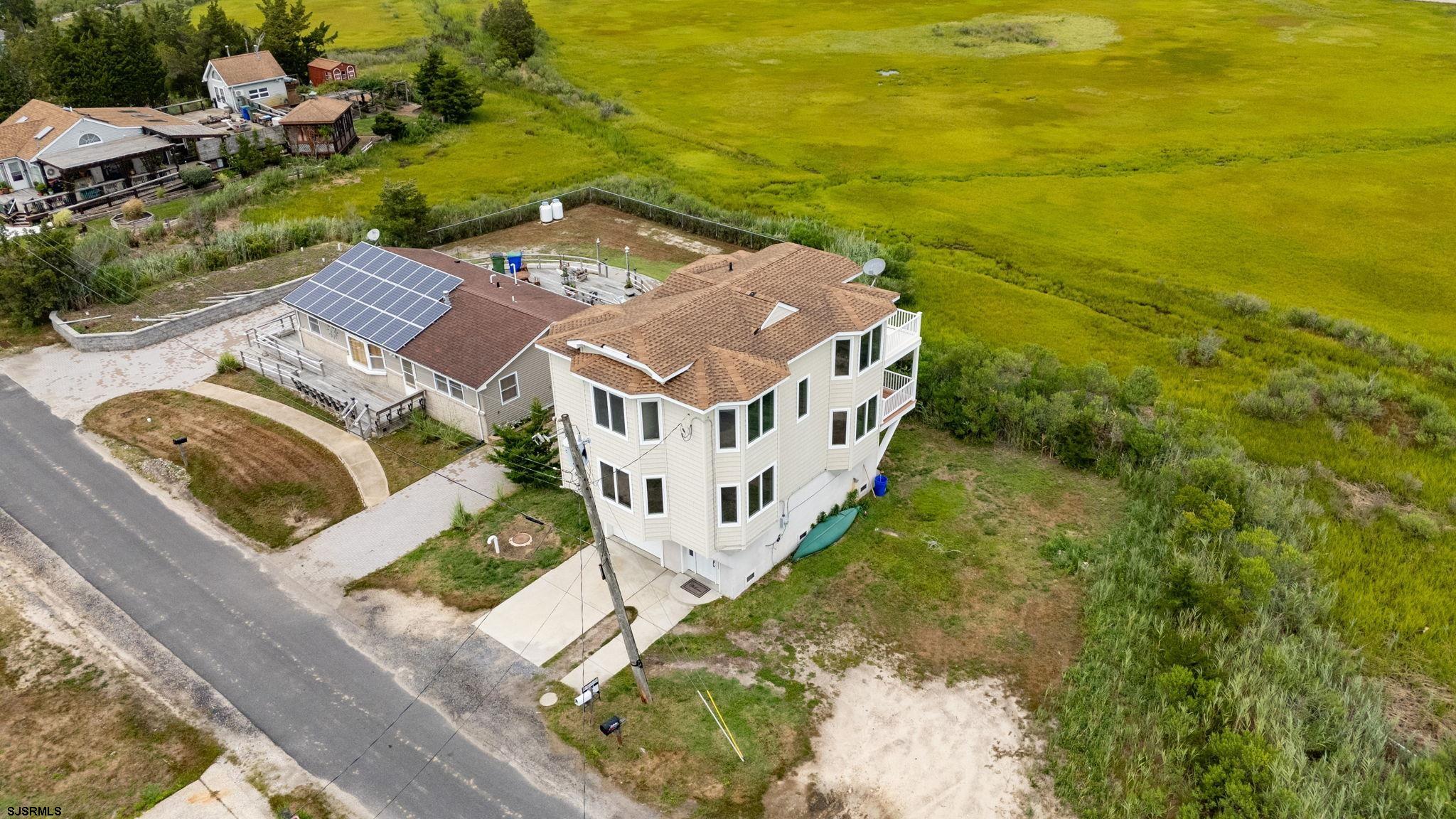 Residential in Morris Beach 3
