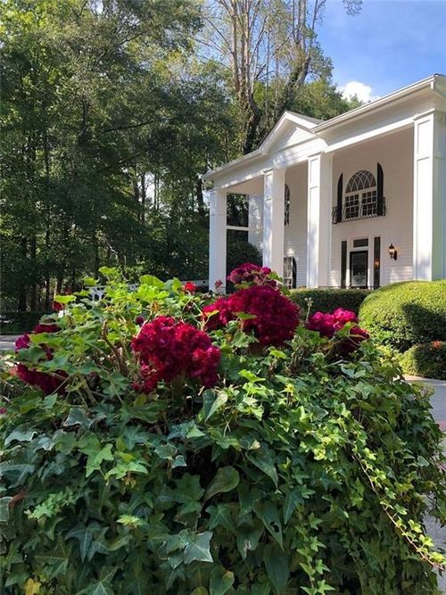 4610 Northside Dr, acworth, GA, 30101-4950 | Card Image