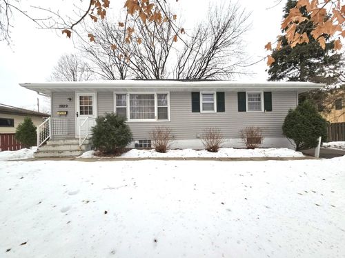 7829 Terra Linda Dr, New Hope, MN, 55427-2828 | Card Image