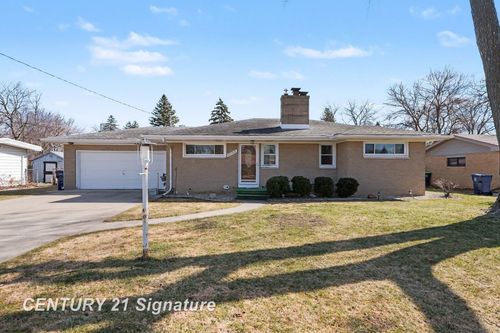 2568 Kuhlman Drive, Saginaw Charter Township, MI, 48603 | Card Image