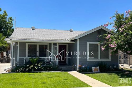 411 Highland Dr, Bakersfield, CA, 93308-2428 | Card Image