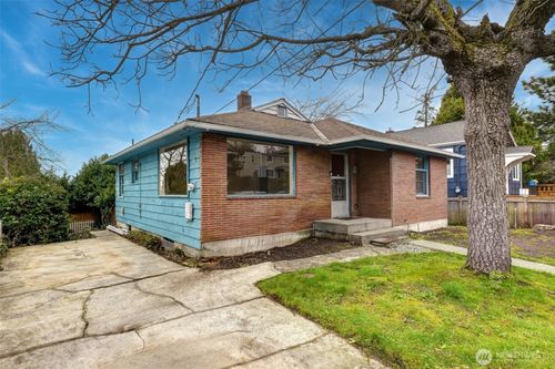 7115 44th Ave Sw, Seattle, WA, 98136-2030 | Card Image