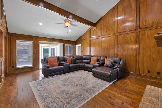 1614 Shadow Moss Way, House other with 3 bedrooms, 3 bathrooms and null parking in Carrollton TX | Image 5