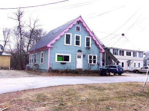 8 Oak Hill Street, Haverhill, NH, 03785 | Card Image