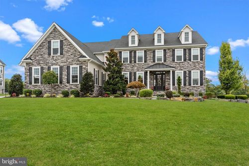 7 Grace Cir, Newtown, PA, 18940-1617 | Card Image