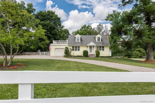 247 N Mabbettsville Rd, Millbrook, NY, 12545-5358 | Card Image