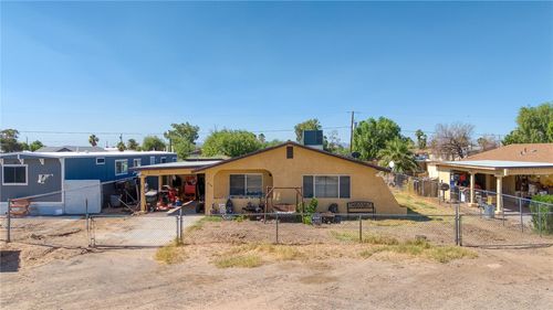 2186 E Cabot Dr, Mohave Valley, AZ, 86440-9368 | Card Image