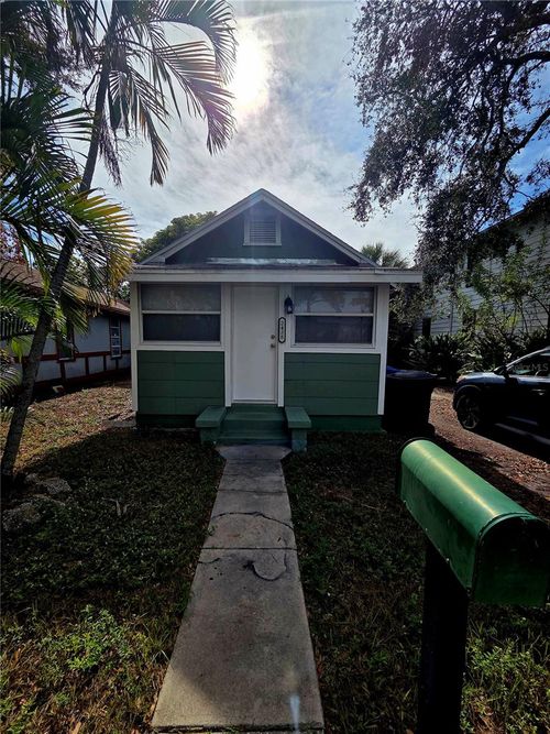2438 9th Ave S, St Petersburg, FL, 33712-2106 | Card Image