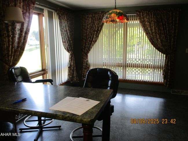 452 Shawnee Dr, House other with 2 bedrooms, 2 bathrooms and null parking in Roaring Spring PA | Image 8
