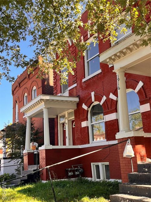 1916 Arlington Ave, Saint Louis, MO, 63112-4318 | Card Image