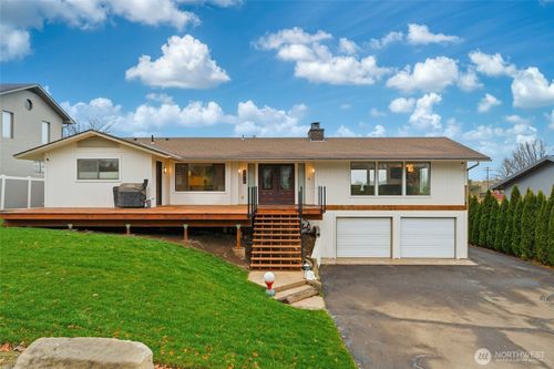 2415 Country Club Rd, Walla Walla, WA, 99362-9261 | Card Image