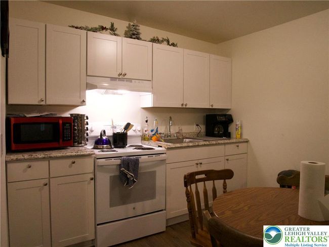 86 Garibaldi Ave, Home with 13 bedrooms, 9 bathrooms and null parking in Roseto PA | Image 8