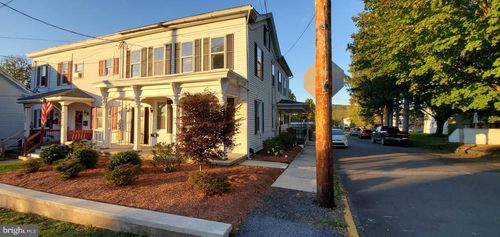 400 W Market St, ORWIGSBURG, PA, 17961-1718 | Card Image