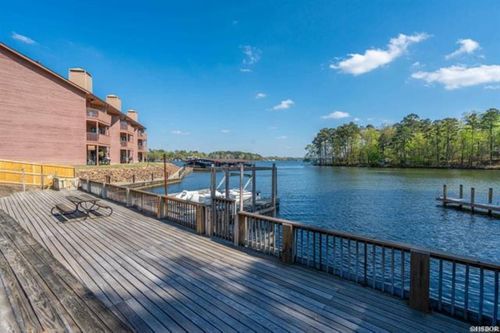 308 Kleinshore Rd, Hot Springs, AR, 71913-8009 | Card Image