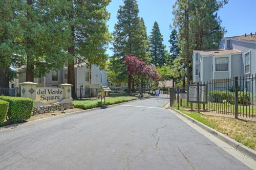 unit-4-100 Del Verde Cir, Sacramento, CA, 95833-3004 | Card Image