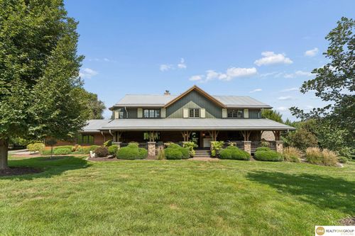 10844 S 180 Street, Omaha, NE, 68136 | Card Image