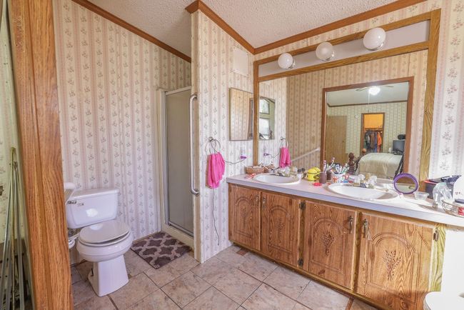 305 Pine St, House other with 3 bedrooms, 2 bathrooms and null parking in Seven Points TX | Image 19
