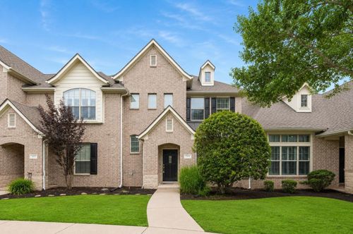 2411 Clippers Sq, Houston, TX, 77058-3742 | Card Image